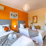 Da Encosta - Private - Heated Swimming Pool - By Bedzy