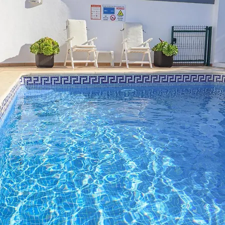 Da Encosta - Private - Heated Swimming Pool - By Bedzy Villa *