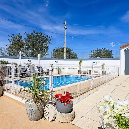 Da Encosta - Private - Heated Swimming Pool - By Bedzy *