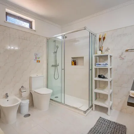 Da Encosta - Private - Heated Swimming Pool - By Bedzy Villa Albufeira