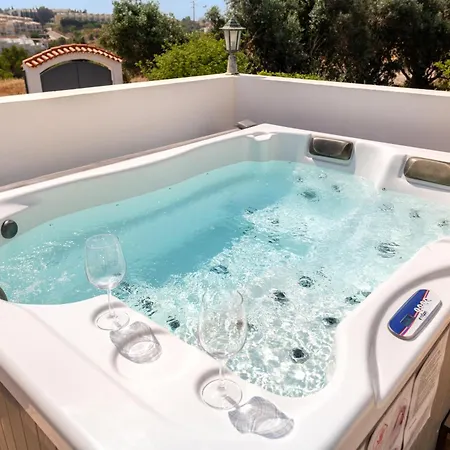Villa Da Encosta - Private - Heated Swimming Pool - By Bedzy Albufeira