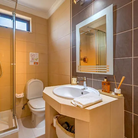 Da Encosta - Private - Heated Swimming Pool - By Bedzy Villa Albufeira