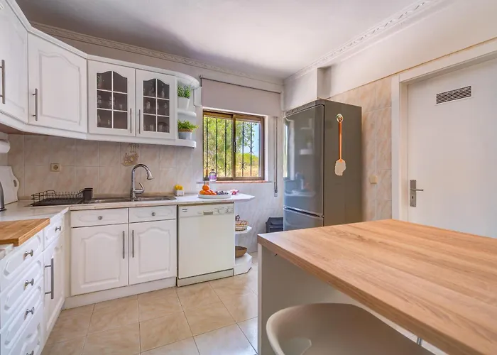 ヴィラ Da Encosta - Private - Heated Swimming Pool - By Bedzy