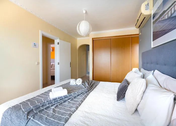 Da Encosta - Private - Heated Swimming Pool - By Bedzy アルブフェイラ