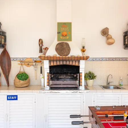 Da Encosta - Private - Heated Swimming Pool - By Bedzy Villa *