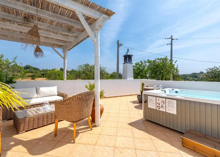 Da Encosta - Private - Heated Swimming Pool - By Bedzy Villa Albufeira